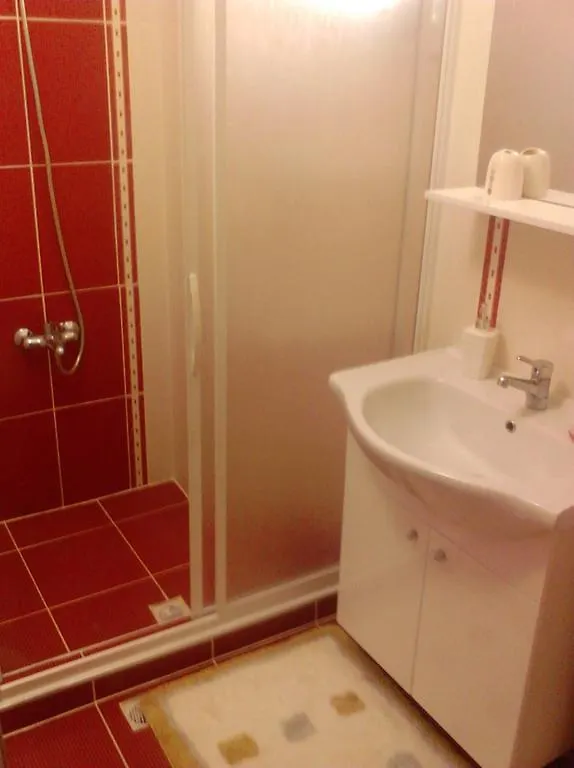 דירה אלאקאטי Pembe Villa