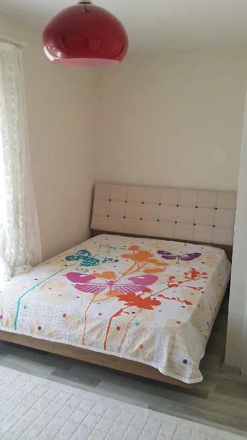 דירה אלאקאטי Pembe Villa